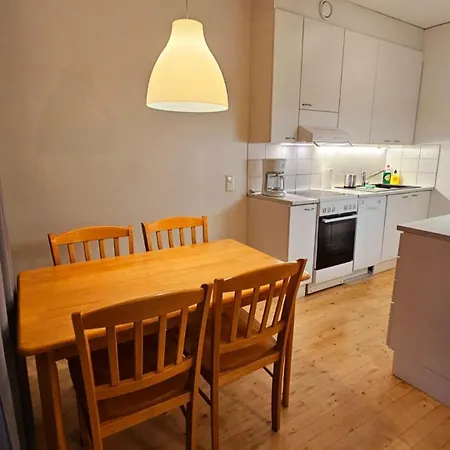 Apartment Floor 51m2, Balcony, 150 M Wifi, Free Own Parking Place, 300m Metro